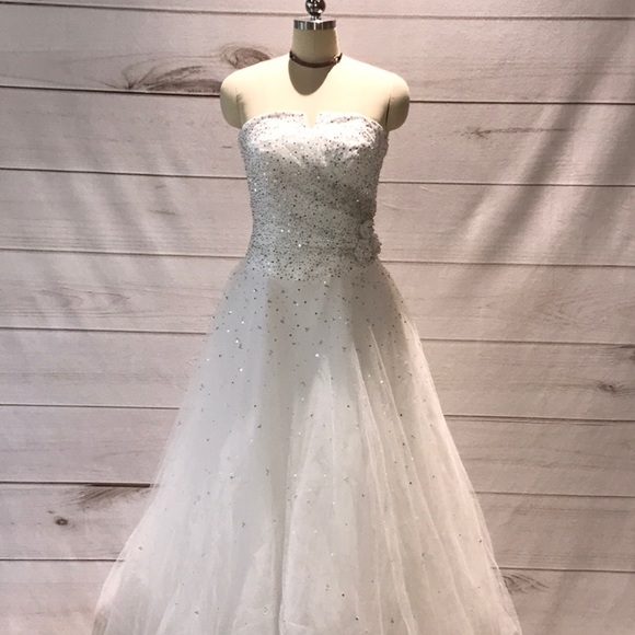 Strapless Sequined Gown w/Tule Skirt - Size 7/8 - Picture 1 of 10